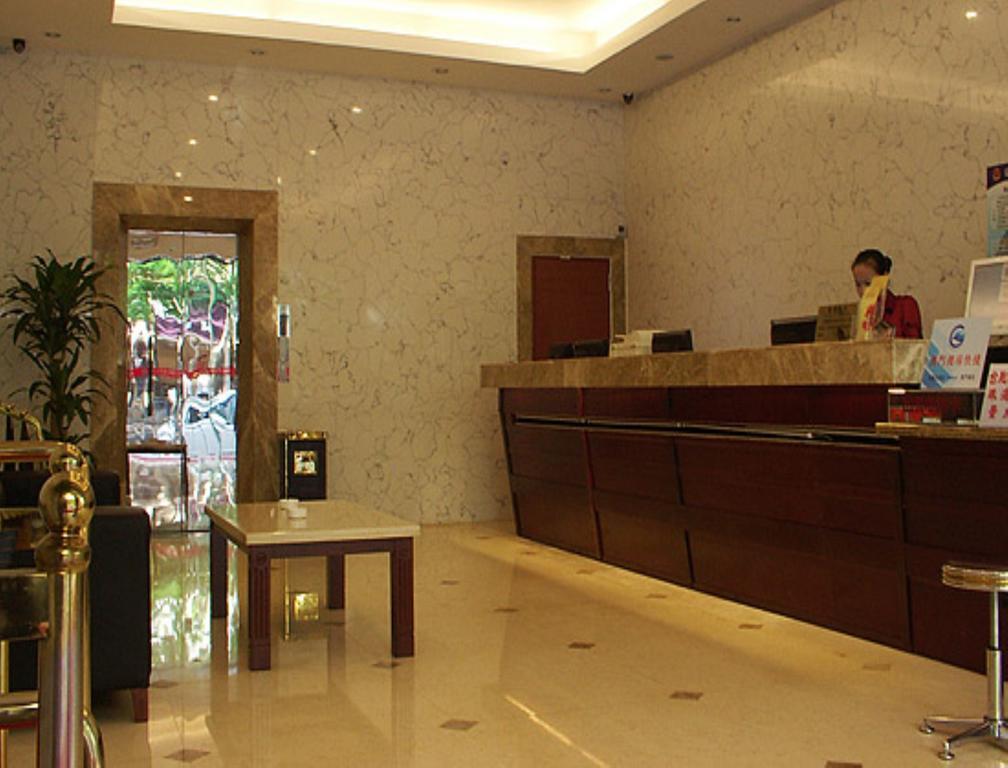 Отель Golden Comfort Чжухай Экстерьер фото
